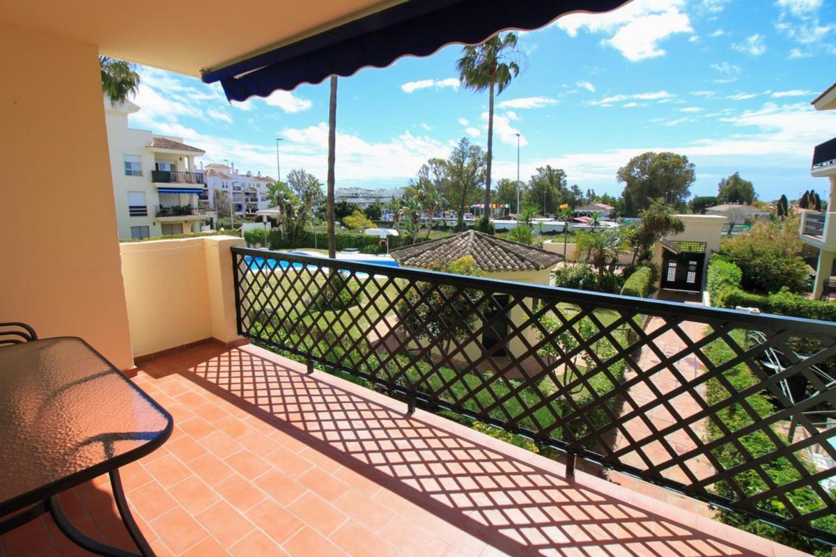 Piso A 10 Minutos Andando De Puerto Banús. Apartamento Marbella