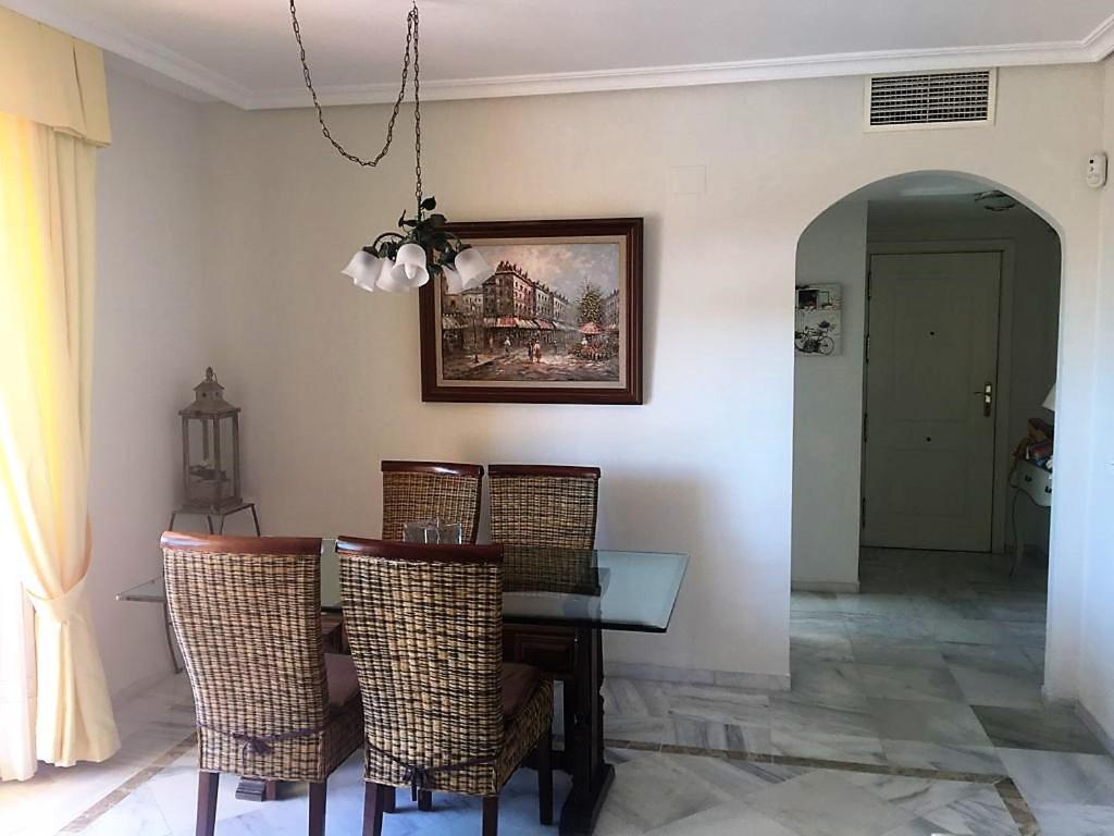 Apartamento Piso A 10 Minutos Andando De Puerto Banús. Marbella