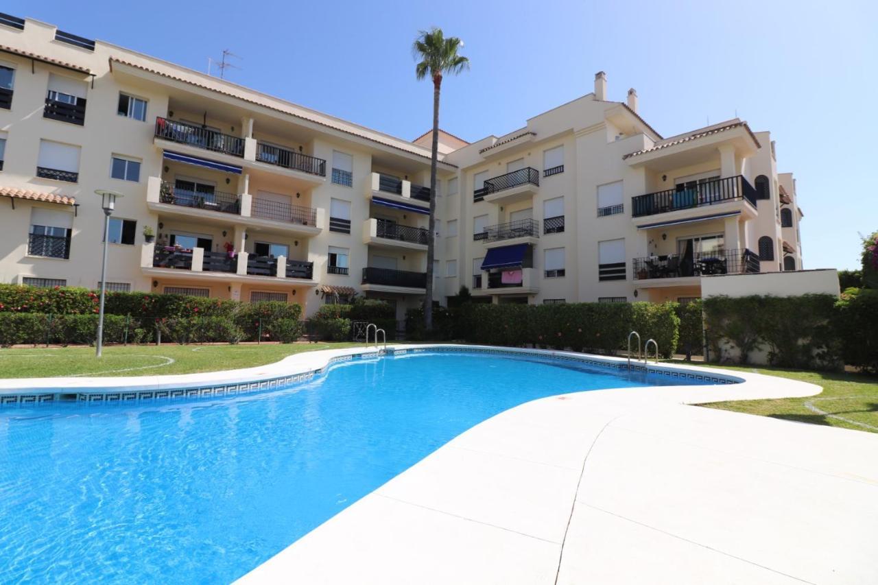 Piso A 10 Minutos Andando De Puerto Banús. Apartamento *